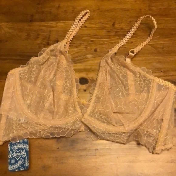 Free People 32A lace underwire bra new - Picture 3 of 5